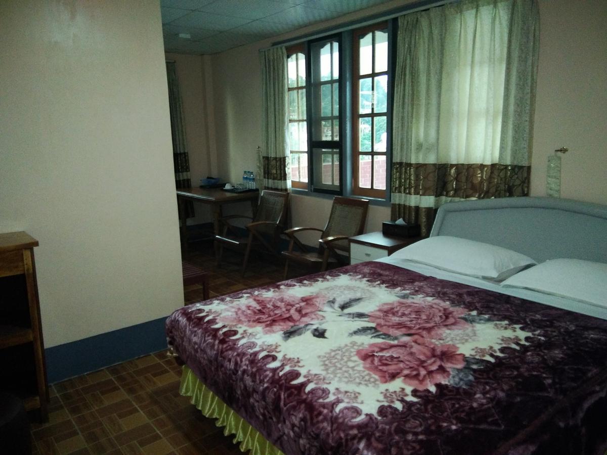 Dormitory @ Golden Kalaw Hotel Luaran gambar